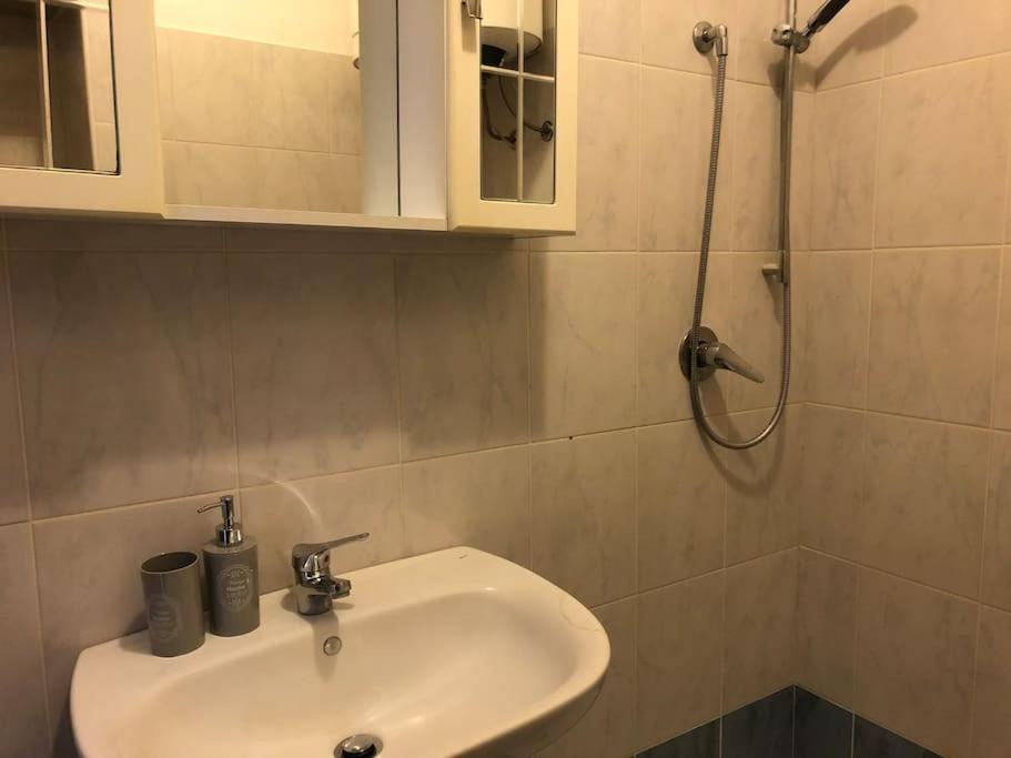 Apartament Mini Sarpi Mediolan Zewnętrze zdjęcie